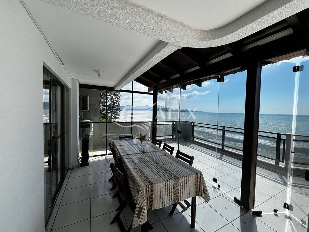 Apartamento à venda com 4 quartos, 250m² - Foto 1
