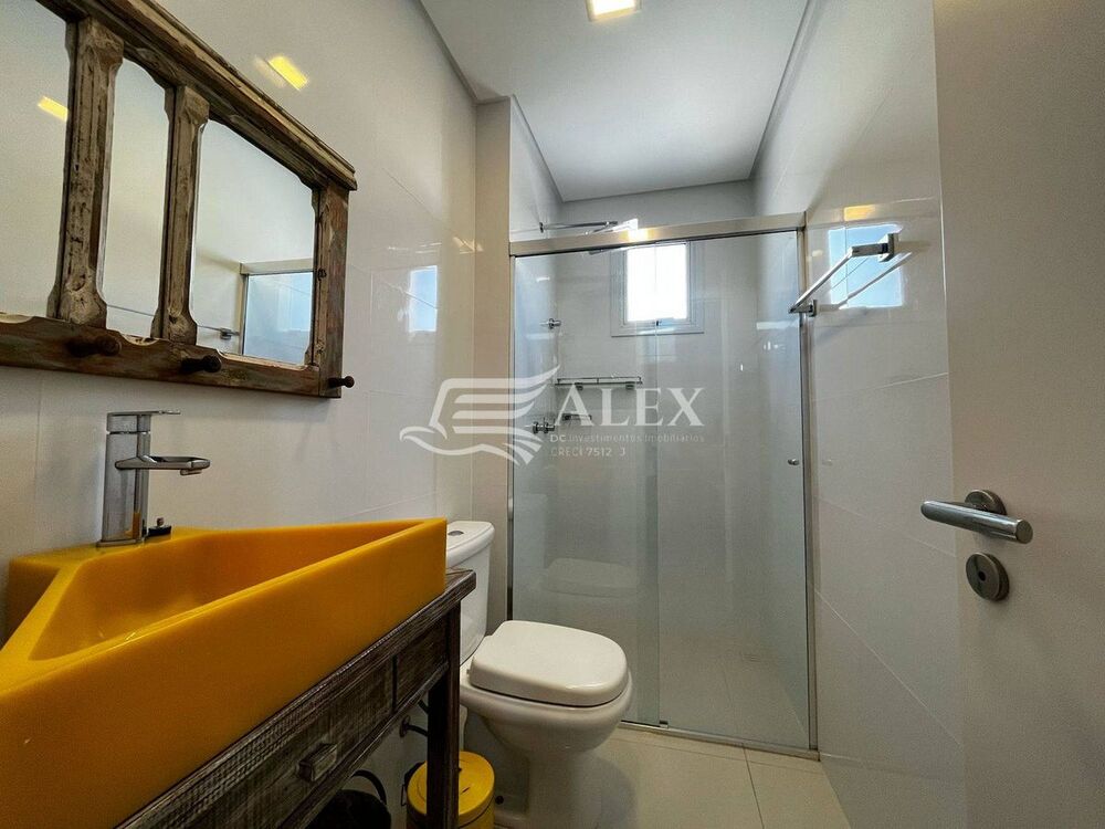 Apartamento à venda com 3 quartos, 128m² - Foto 5