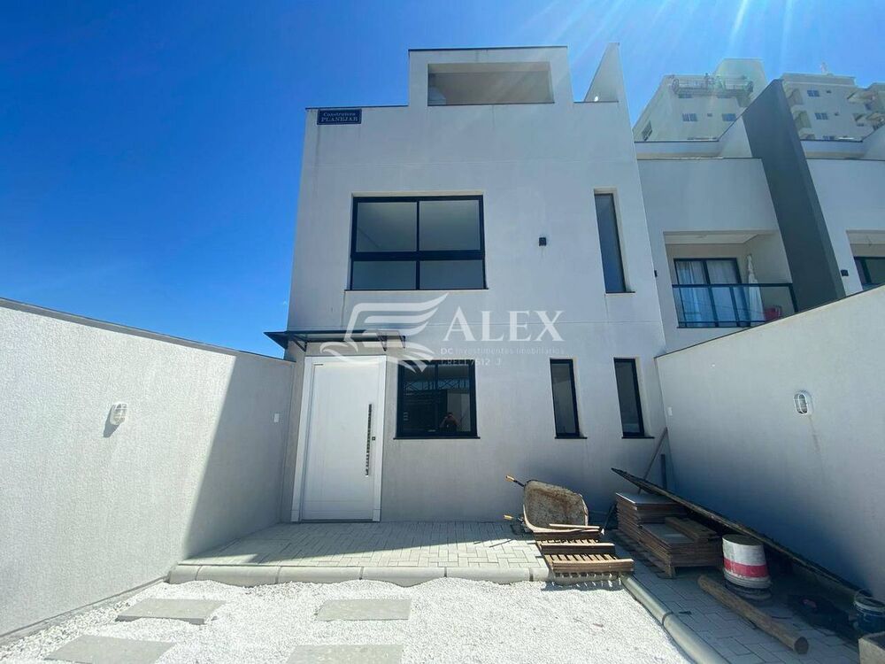 Sobrado à venda com 2 quartos, 110m² - Foto 7