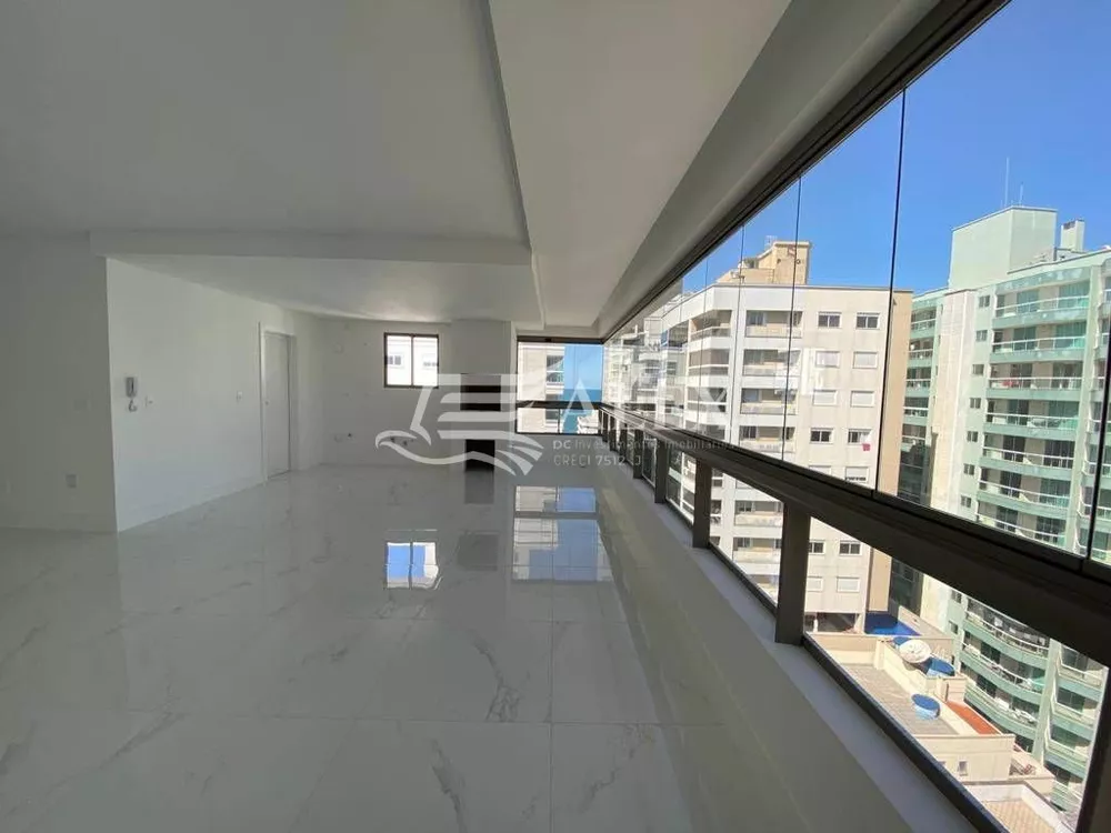 Apartamento à venda com 3 quartos, 150m² - Foto 4