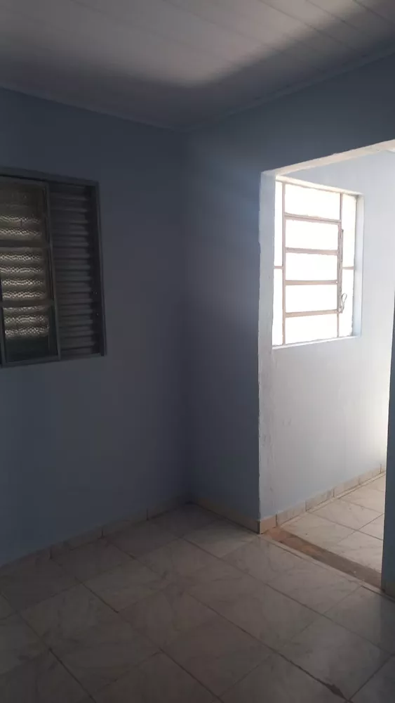 Casa à venda com 3 quartos - Foto 4