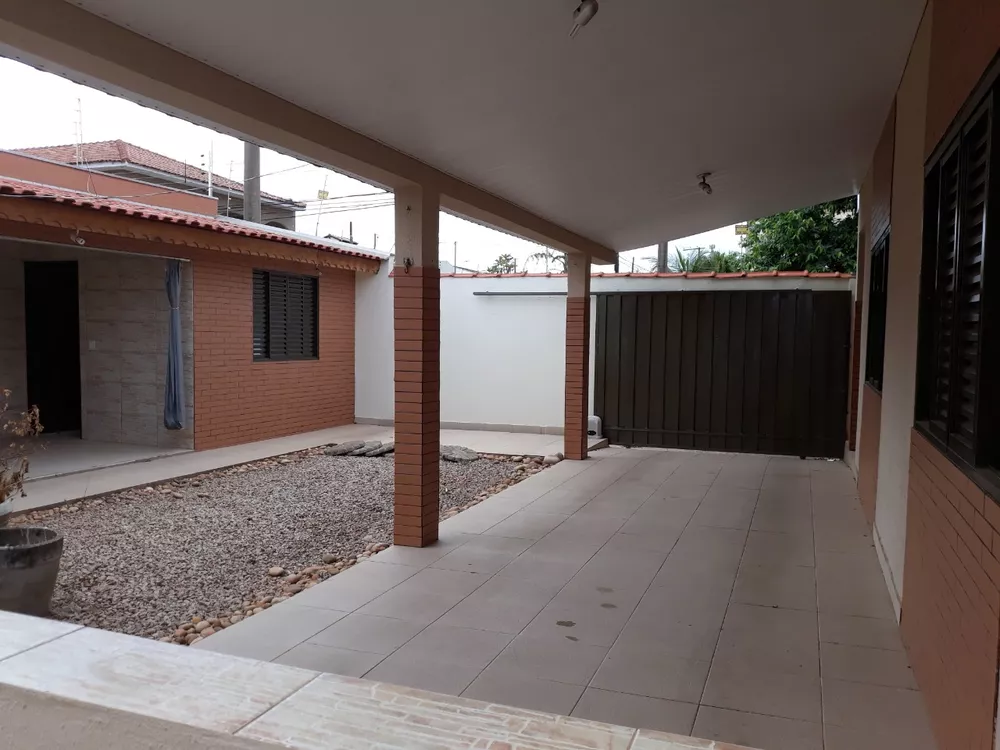 Casa à venda com 3 quartos - Foto 3