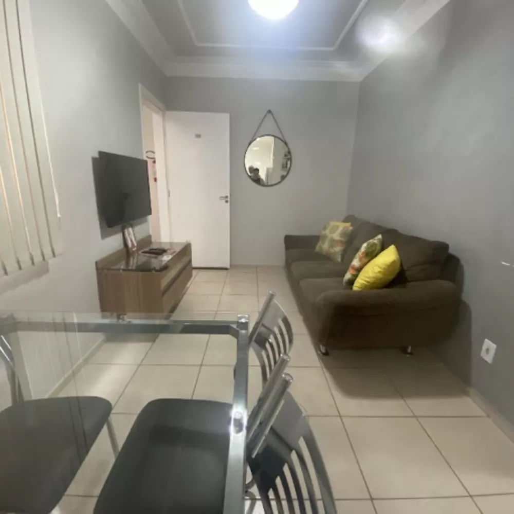 Apartamento à venda com 2 quartos, 45m² - Foto 2