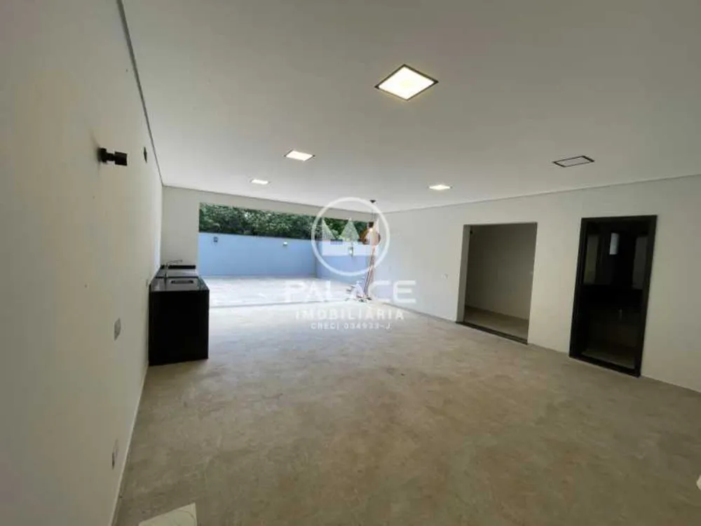Apartamento, 3 quartos, 235 m² - Foto 1