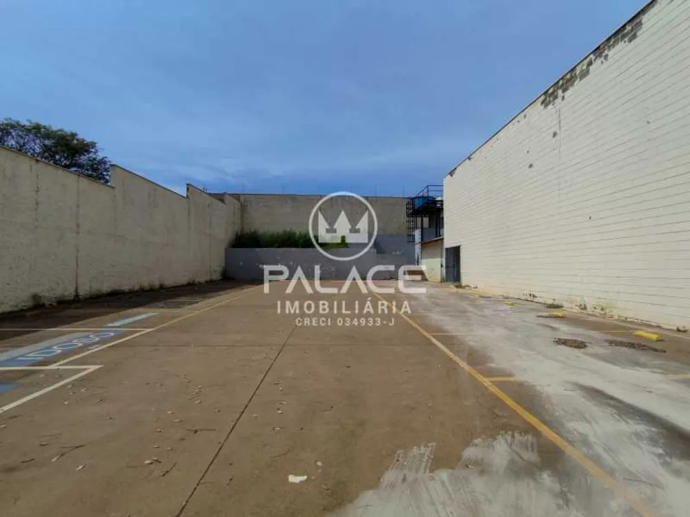 Prédio Inteiro, 750 m² - Foto 1