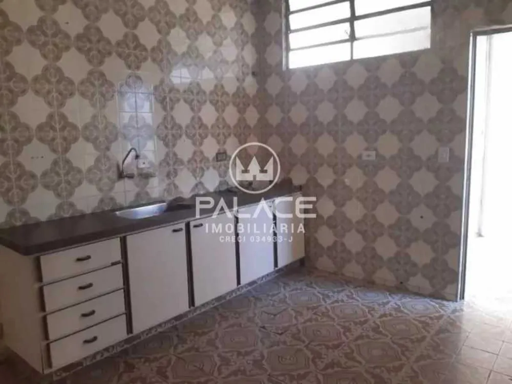 Casa, 3 quartos, 200 m² - Foto 2