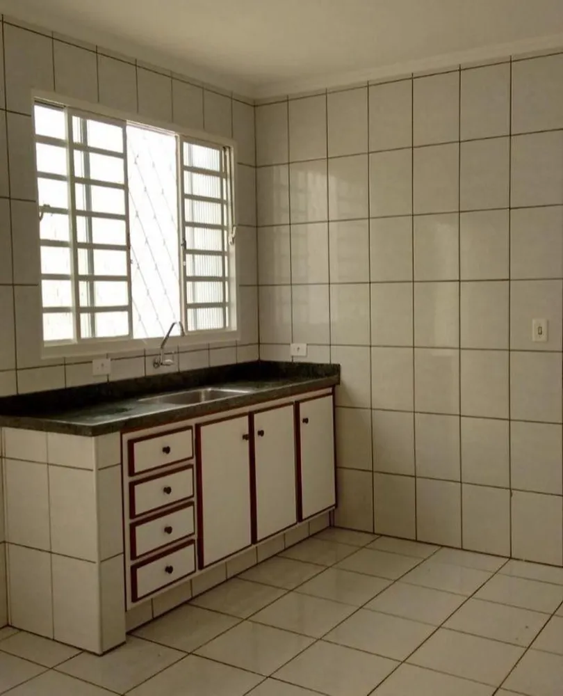 Casa, 3 quartos, 110 m² - Foto 1