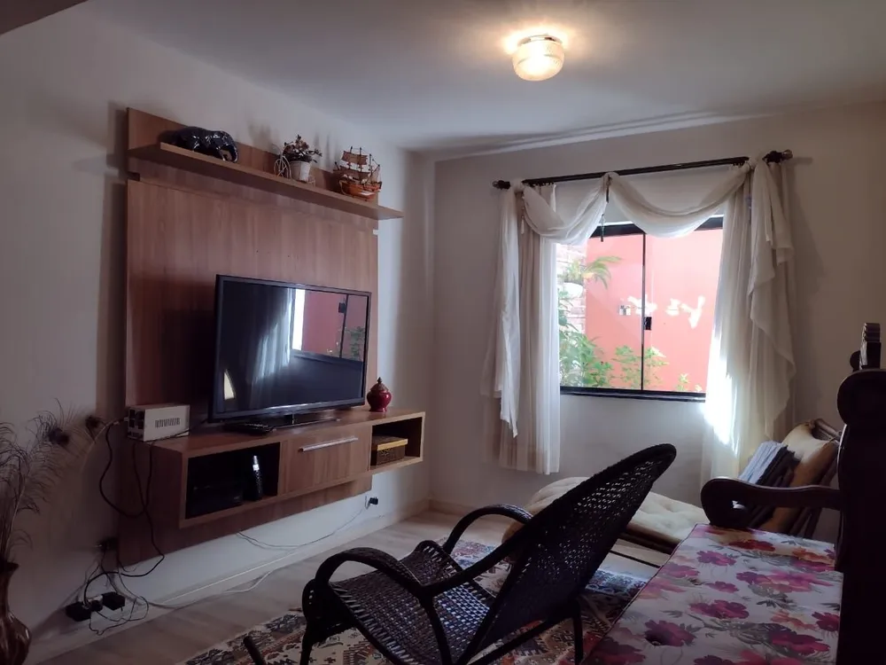 Casa, 3 quartos, 233 m² - Foto 6