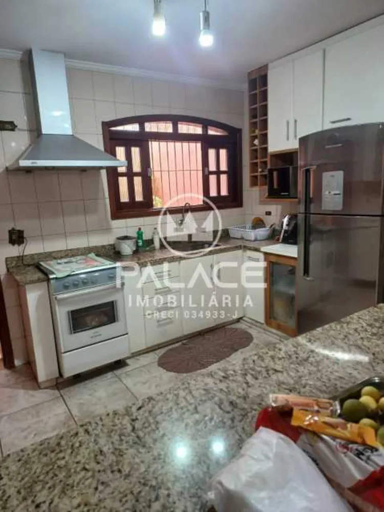 Casa, 3 quartos, 170 m² - Foto 1