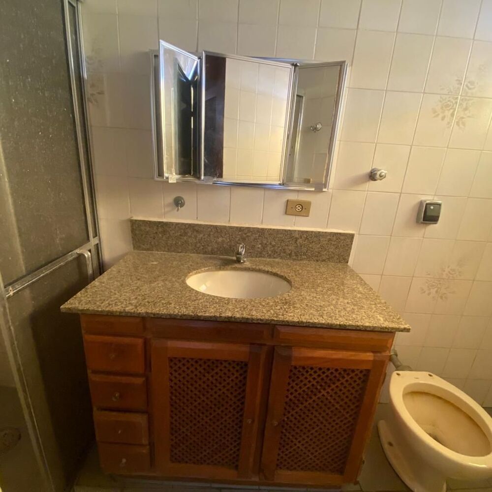 Casa à venda com 5 quartos, 124m² - Foto 3