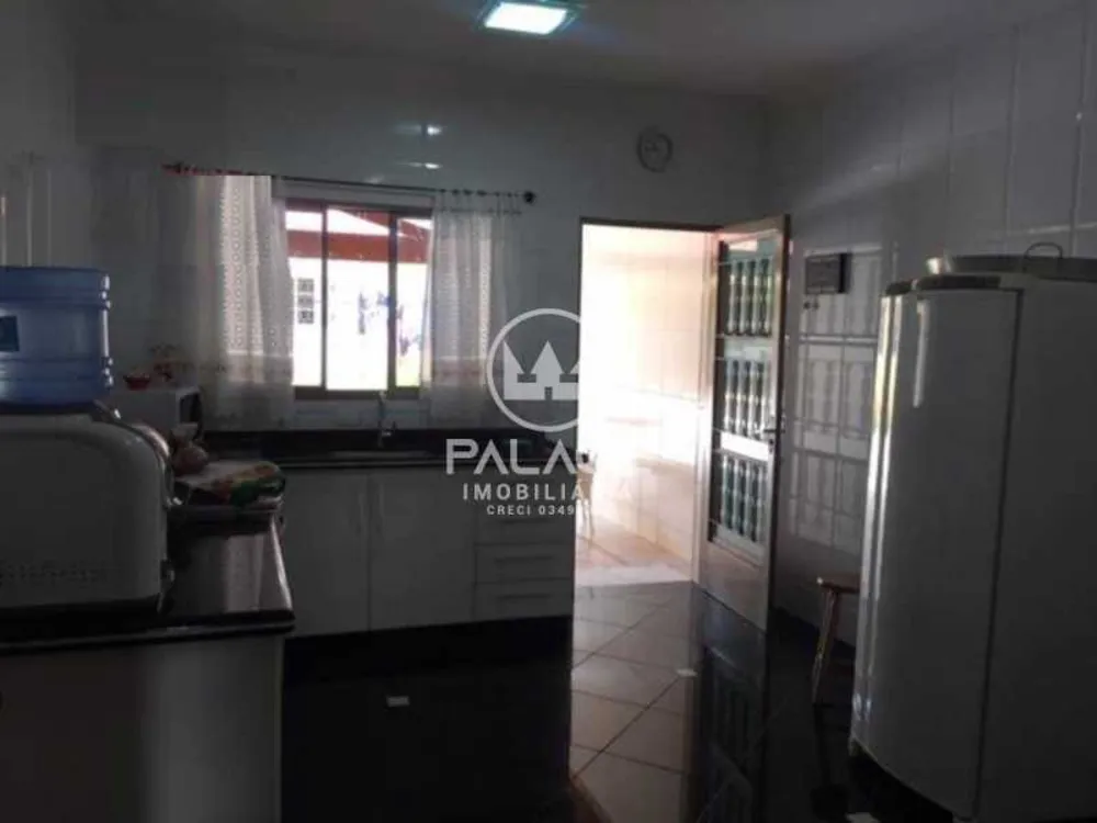 Casa, 3 quartos, 257 m² - Foto 1