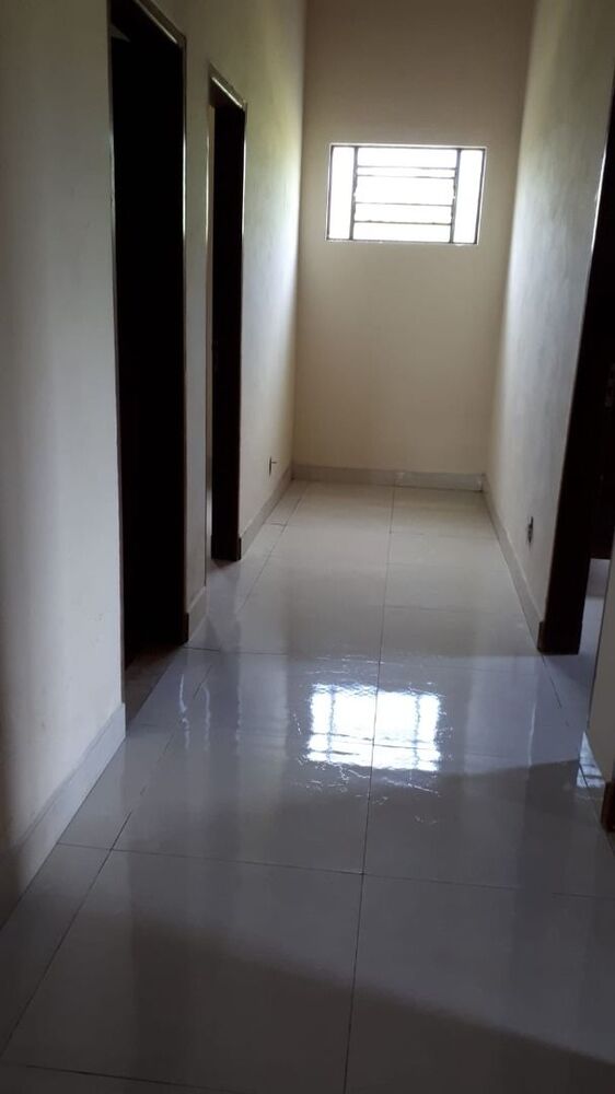 Chácara à venda com 3 quartos, 200m² - Foto 4