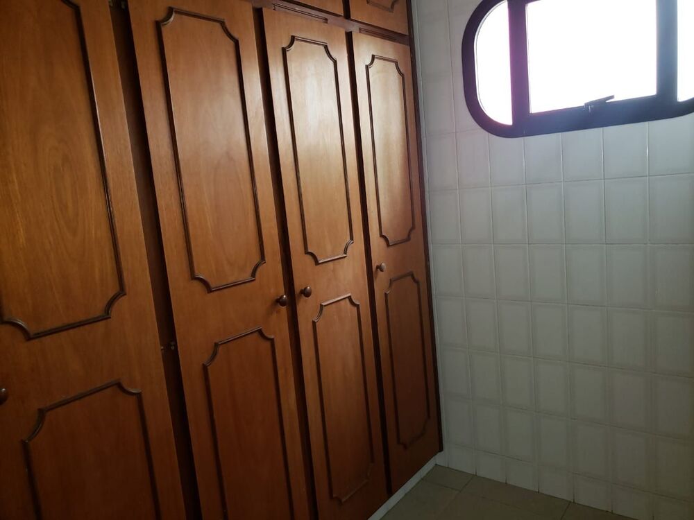 Apartamento à venda com 4 quartos, 282m² - Foto 8