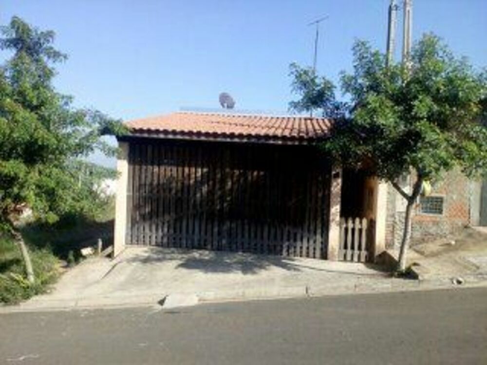 Casa à venda com 2 quartos, 123m² - Foto 1
