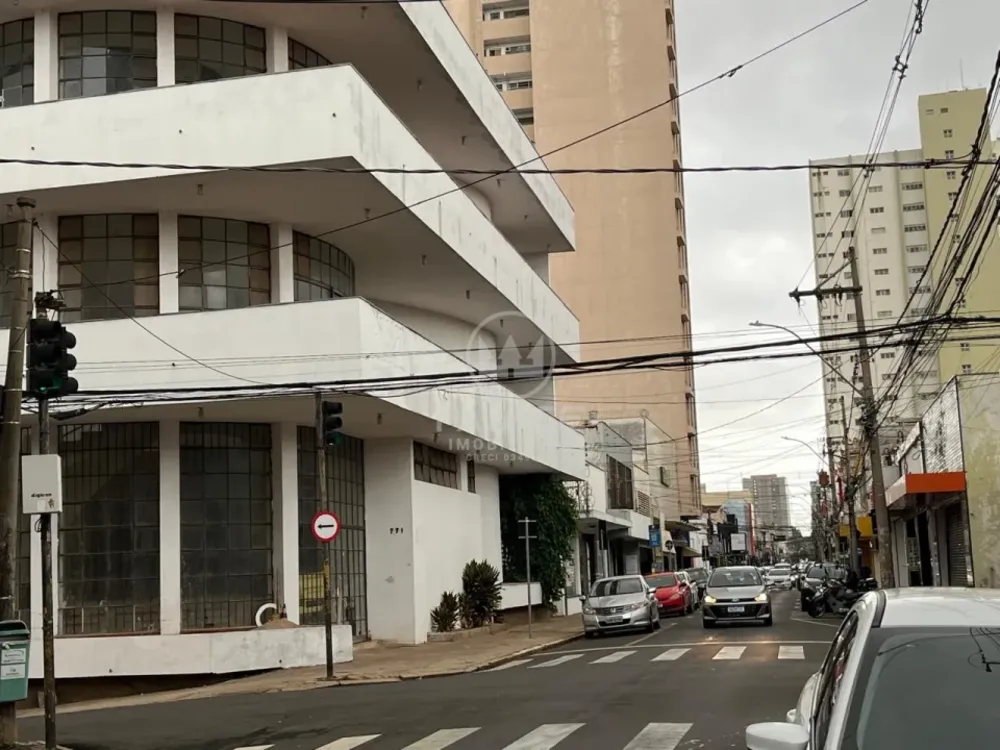 Prédio Inteiro, 1950 m² - Foto 1