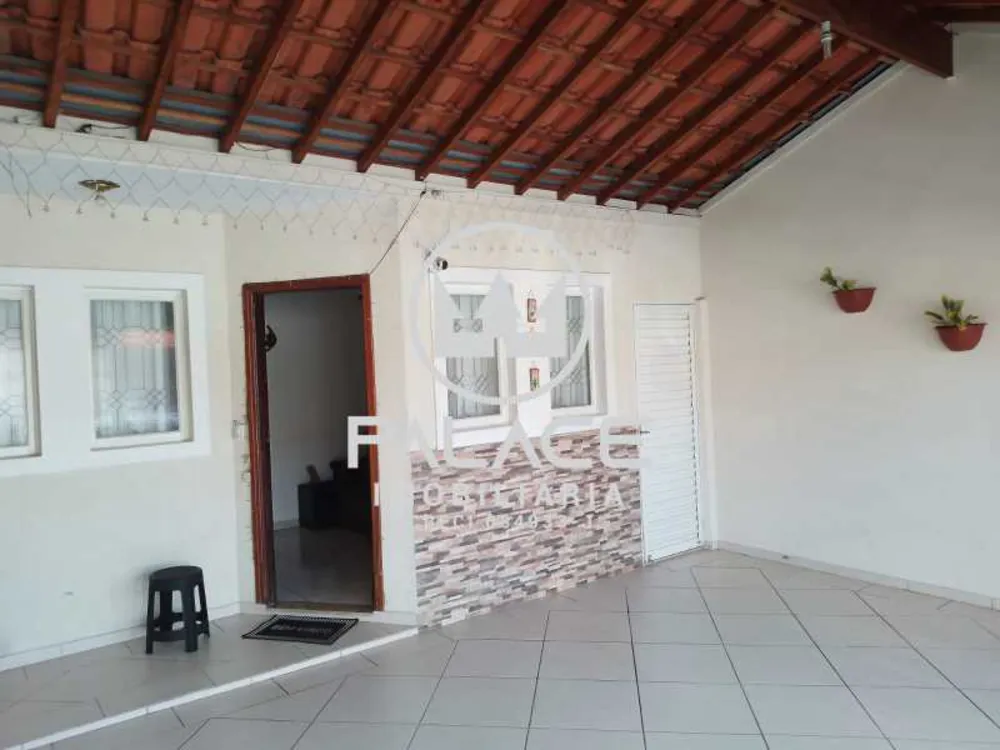 Casa, 3 quartos, 137 m² - Foto 2