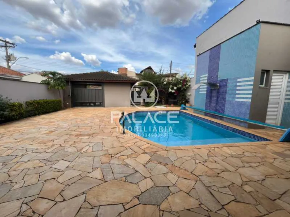 Casa, 3 quartos, 271 m² - Foto 2