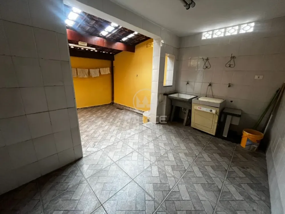 Casa, 4 quartos, 145 m² - Foto 3