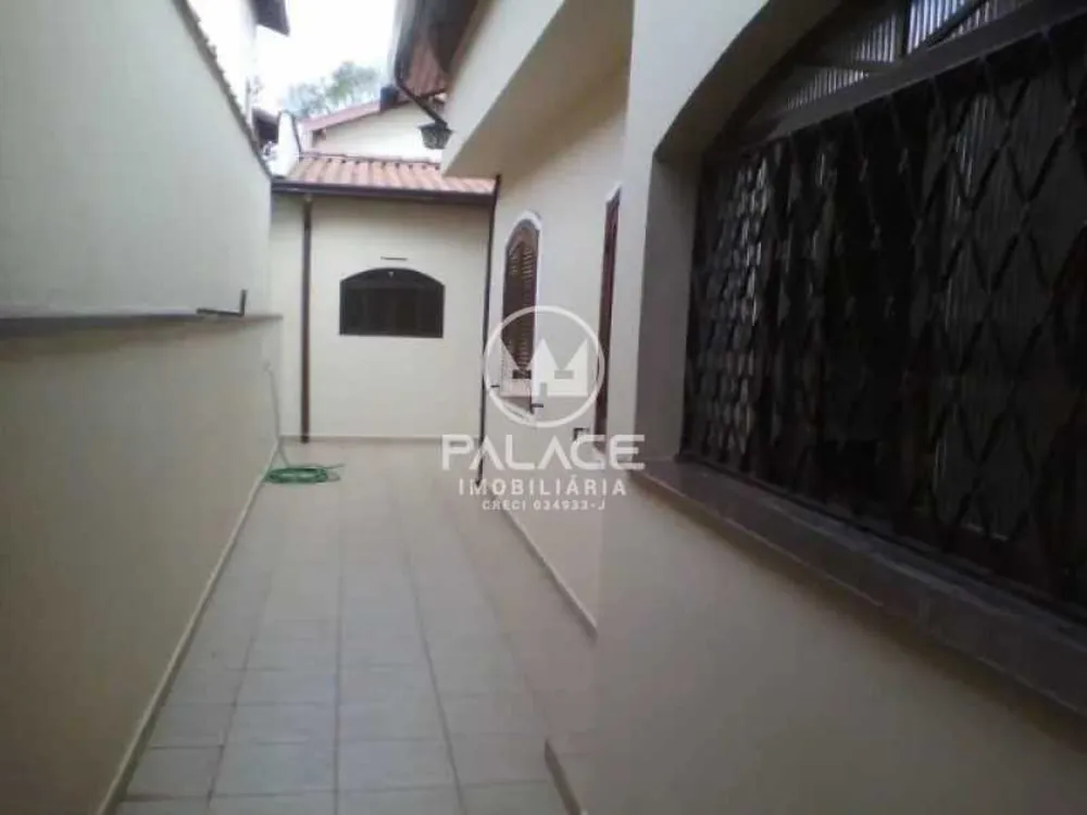 Casa, 3 quartos, 175 m² - Foto 1