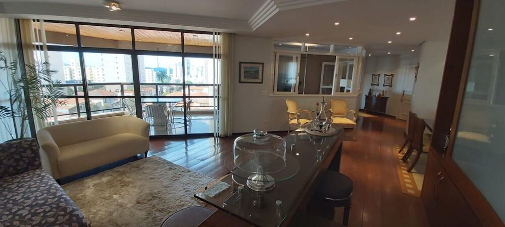 Apartamento à venda com 4 quartos, 256m² - Foto 4