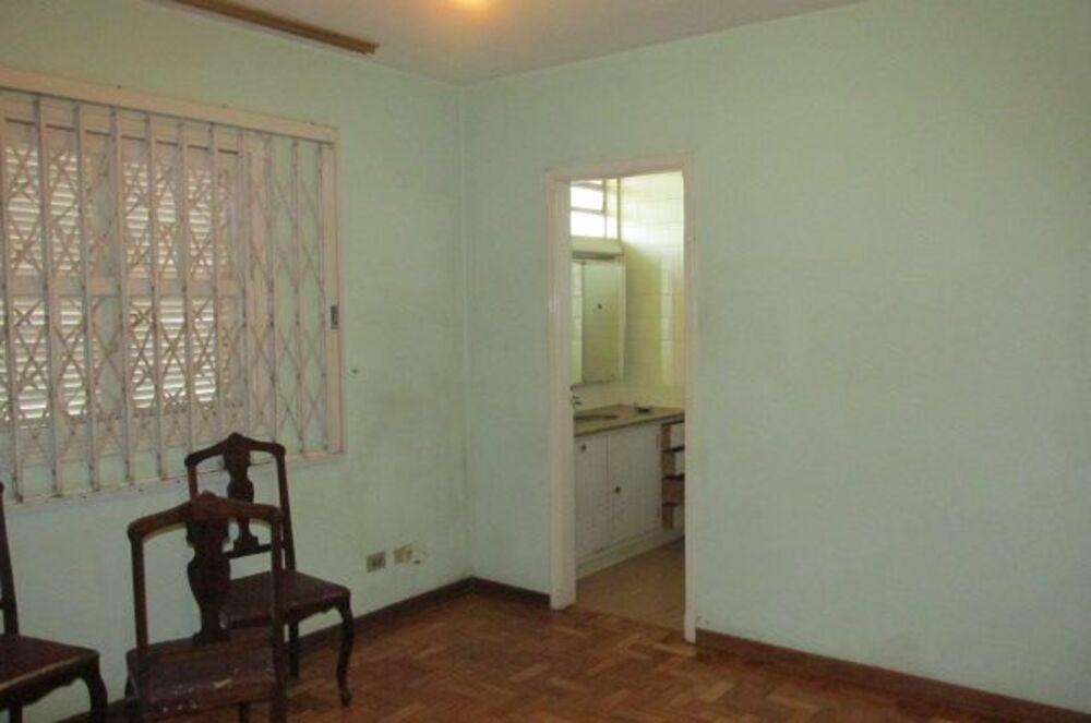 Casa Comercial à venda e aluguel com 4 quartos, 373m² - Foto 6