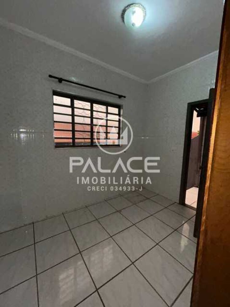 Casa à venda com 3 quartos, 231m² - Foto 8