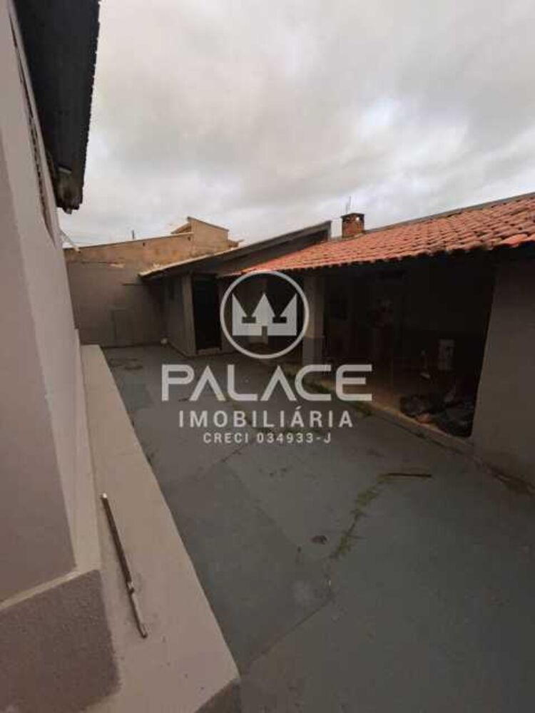 Casa à venda com 3 quartos, 231m² - Foto 17