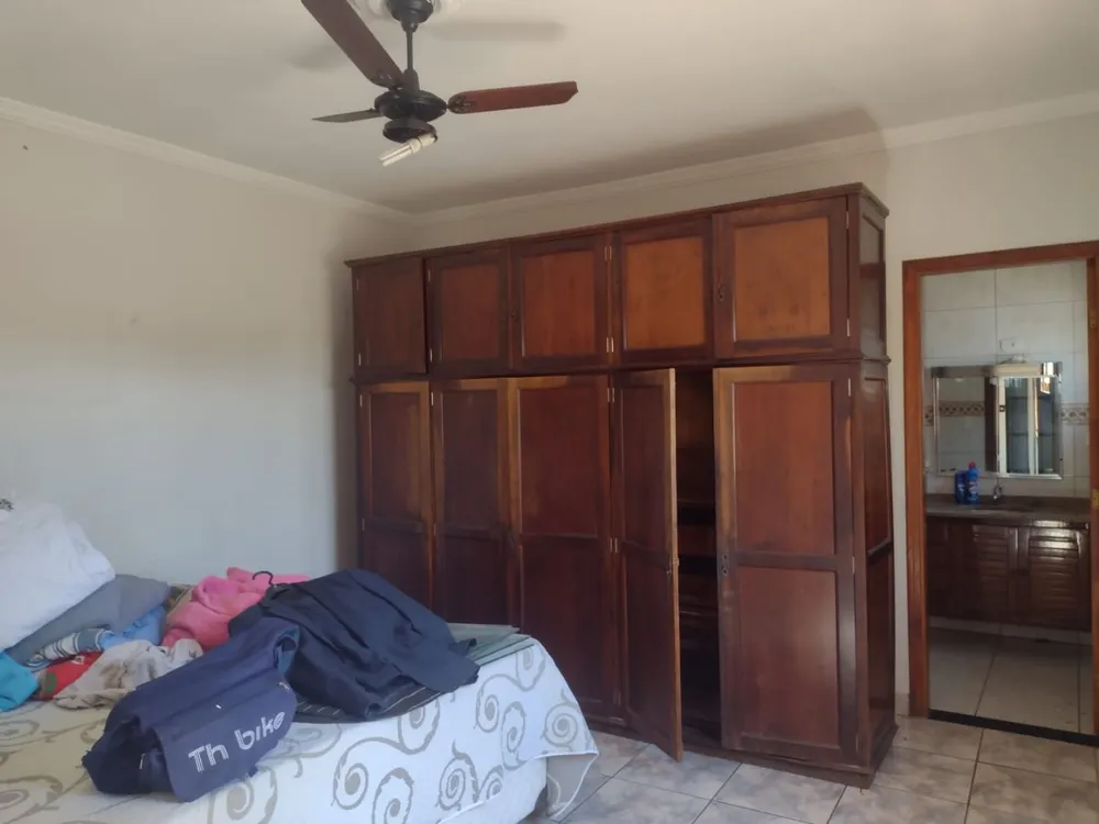 Casa, 3 quartos, 190 m² - Foto 1
