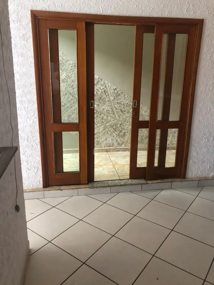 Casa, 3 quartos, 175 m² - Foto 2