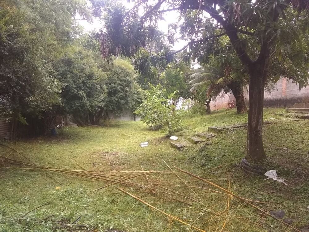 Chácara à venda com 2 quartos, 100m² - Foto 1