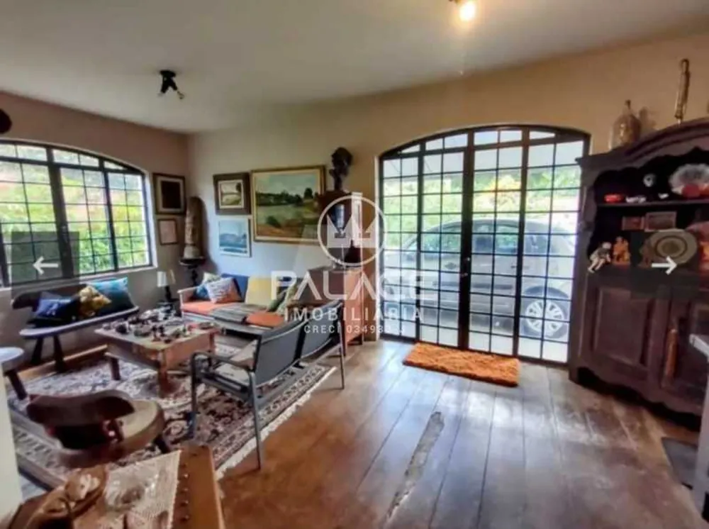 Casa, 3 quartos, 188 m² - Foto 2