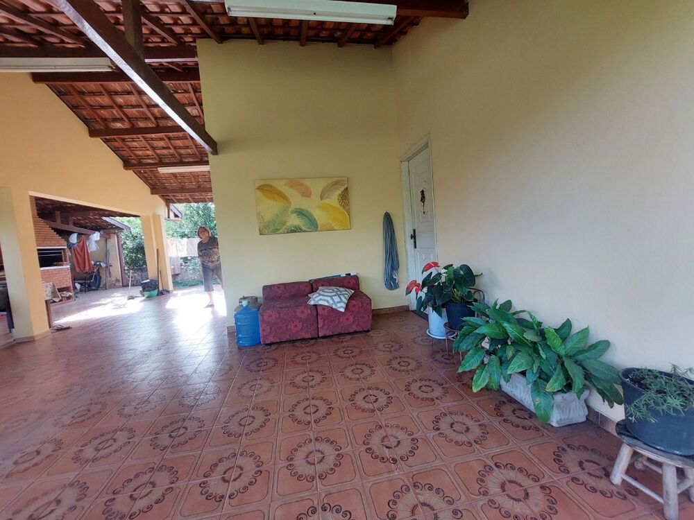 Chácara à venda com 2 quartos, 110m² - Foto 9
