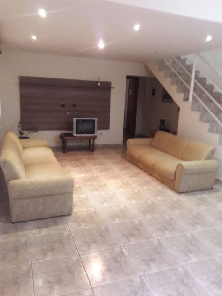 Chácara à venda com 2 quartos, 350m² - Foto 4