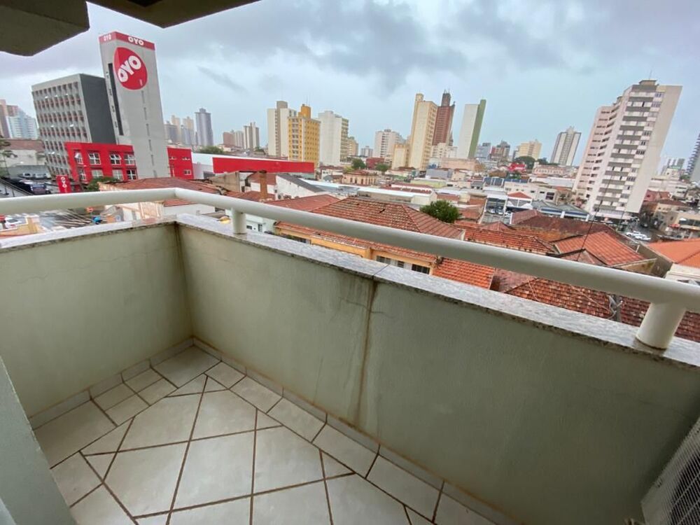 Apartamento à venda com 1 quarto, 37m² - Foto 1