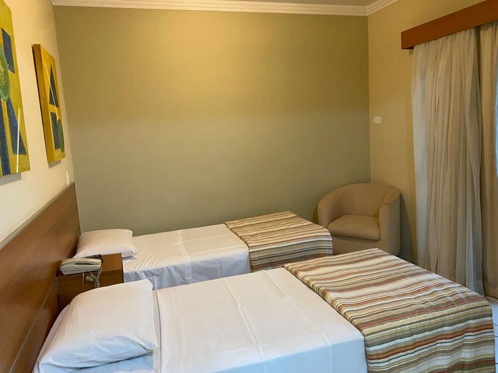 Apartamento à venda com 1 quarto, 37m² - Foto 3