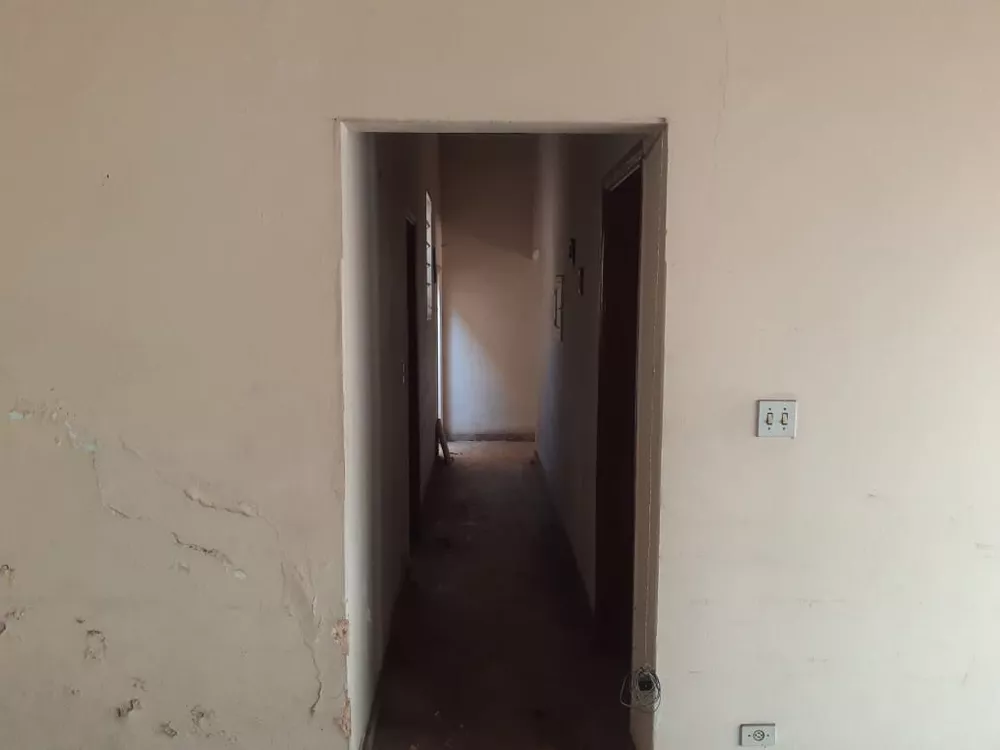 Casa à venda com 3 quartos, 278m² - Foto 3