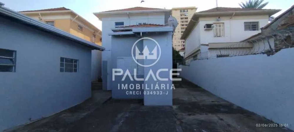 Casa, 3 quartos, 200 m² - Foto 1