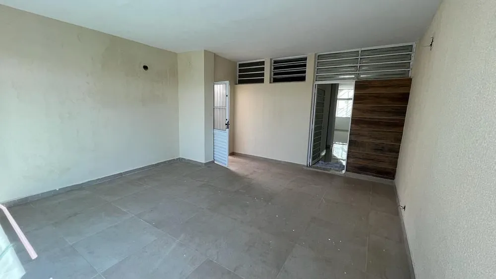 Casa, 3 quartos, 163 m² - Foto 1
