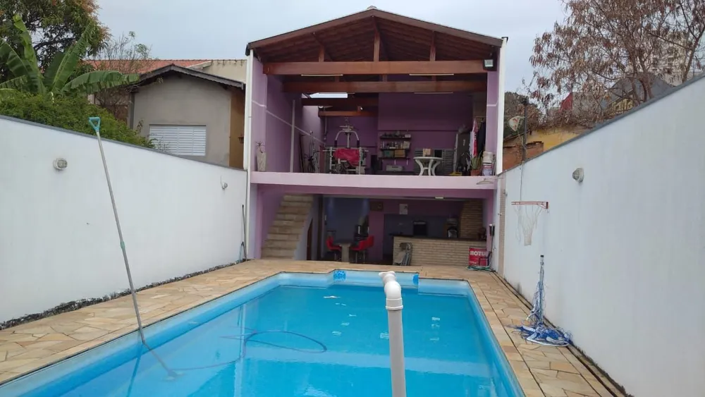 Casa, 2 quartos, 280 m² - Foto 1