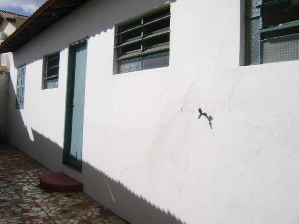 Casa à venda com 2 quartos, 236m² - Foto 3