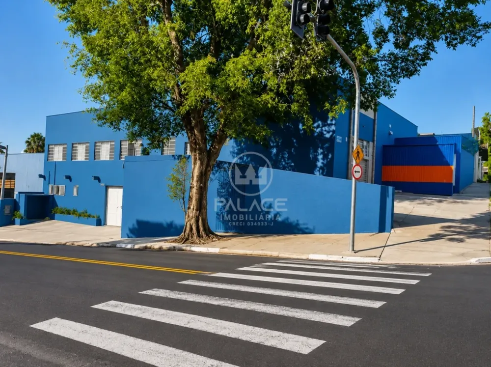Prédio Inteiro, 680 m² - Foto 1