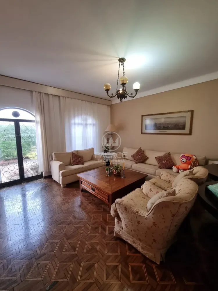 Casa, 3 quartos, 219 m² - Foto 4