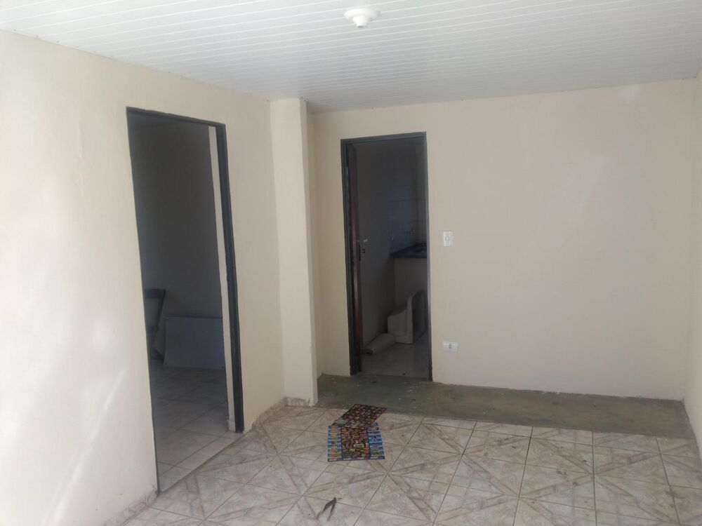 Casa à venda com 1 quarto, 150m² - Foto 1