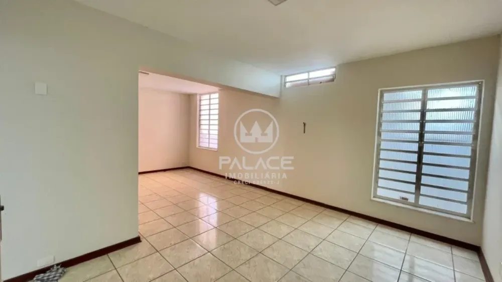 Casa, 4 quartos, 332 m² - Foto 3