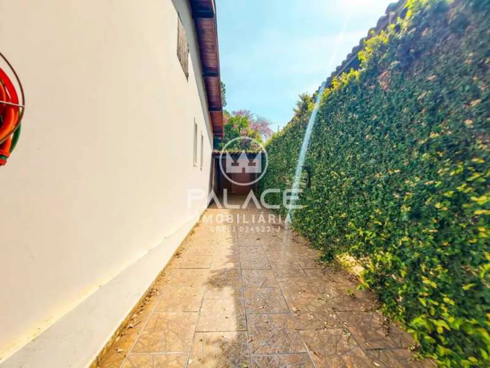 Casa, 3 quartos, 250 m² - Foto 1