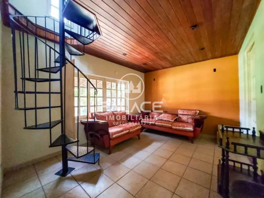 Casa, 3 quartos, 250 m² - Foto 6