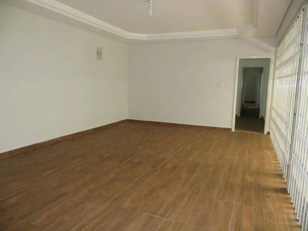Casa, 4 quartos, 520 m² - Foto 2