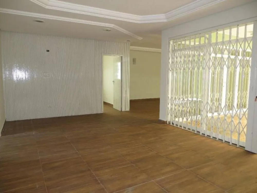 Casa, 4 quartos, 520 m² - Foto 1