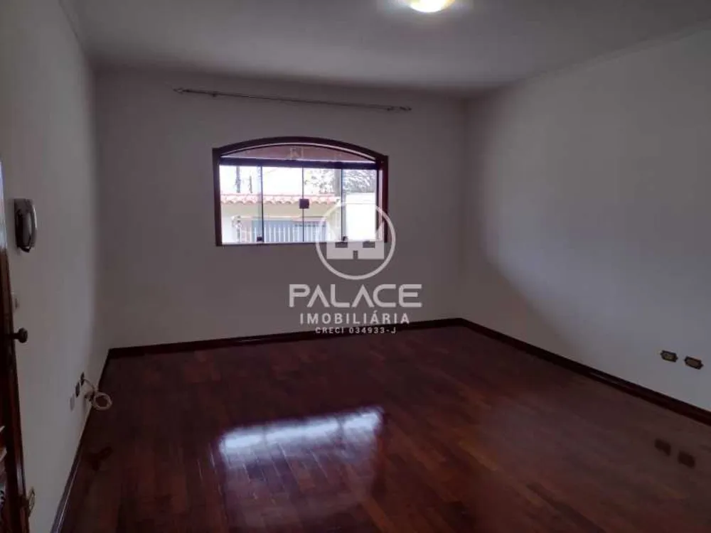 Casa, 3 quartos, 247 m² - Foto 3