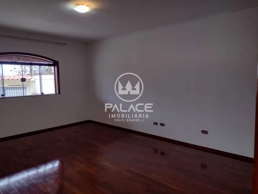 Casa, 3 quartos, 247 m² - Foto 4